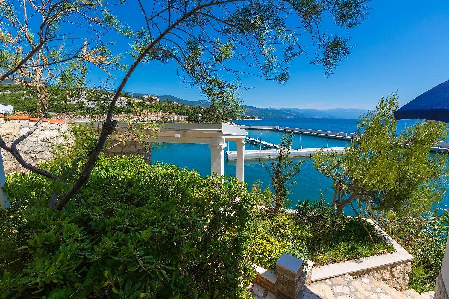 Direkt Am Eigenen Strand Novi Vinodolski 0*,  Croatia